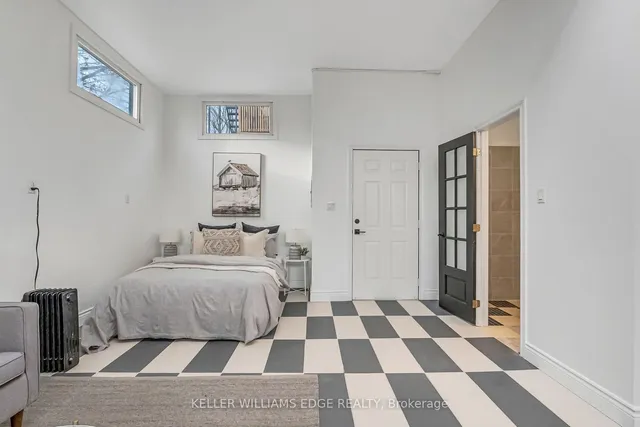 Additional image 32 of 187 Fern Ave