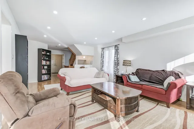 Additional image 10 of 19 Sandyside Cres