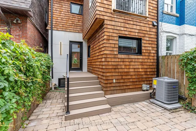 Additional image 26 of 714 Palmerston Ave