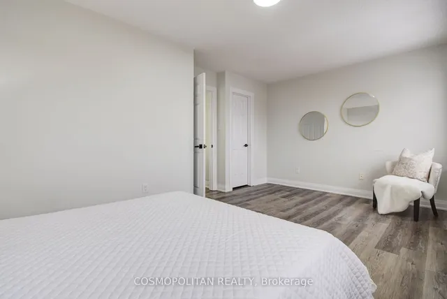 Additional image 22 of 125 Dunlop Crt