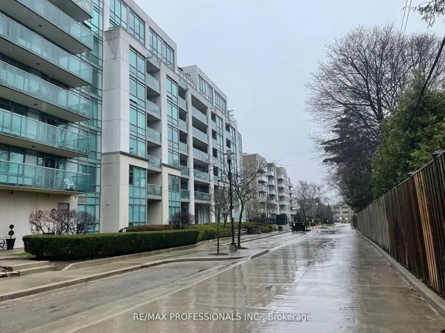 Additional image 8 of 3830 Bathurst St Unit 108