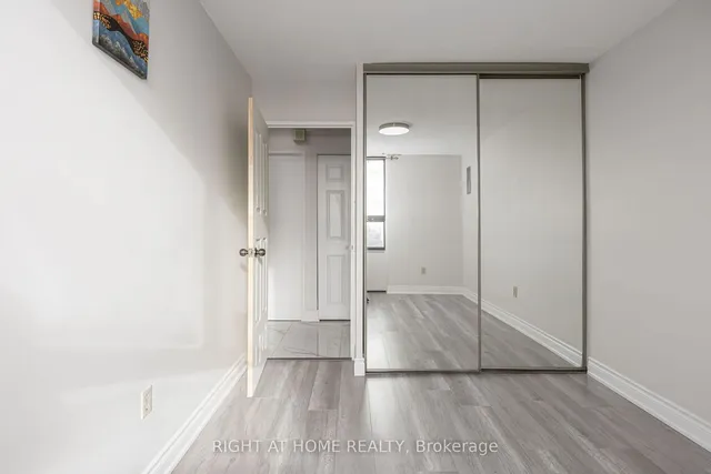 Additional image 22 of 260 Seneca Hill Dr Unit 1504