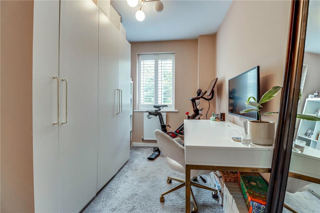 Additional image 8 of Neville Close, St. Albans, Hertfordshire, AL3