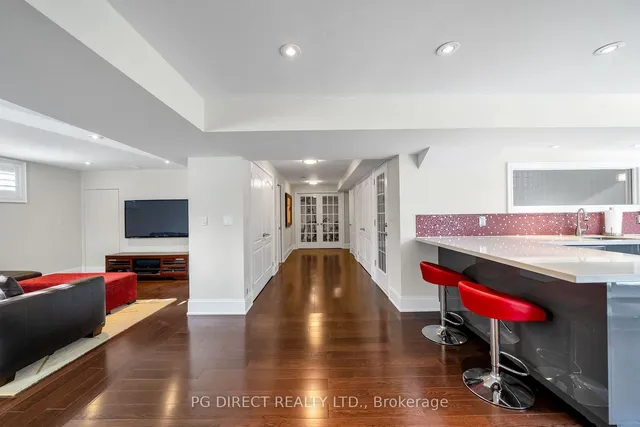 Additional image 15 of 5 Laura Ellis Crt