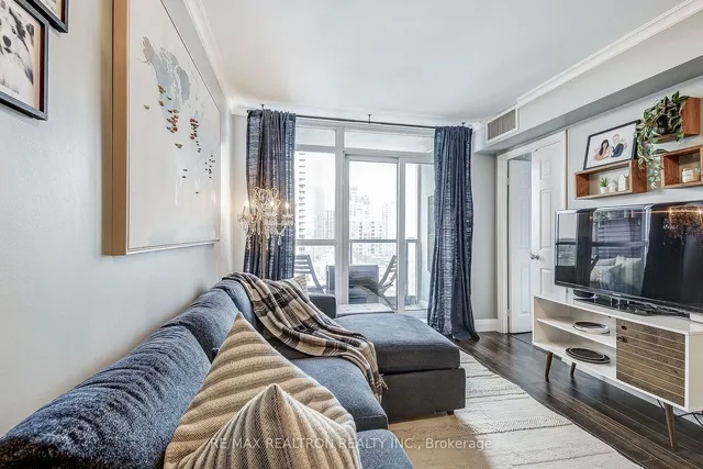 Additional image 8 of 30 Harrison Garden Blvd Unit 1009