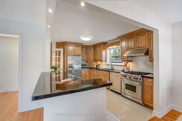 Additional image 15 of 15 Laurendale Ave