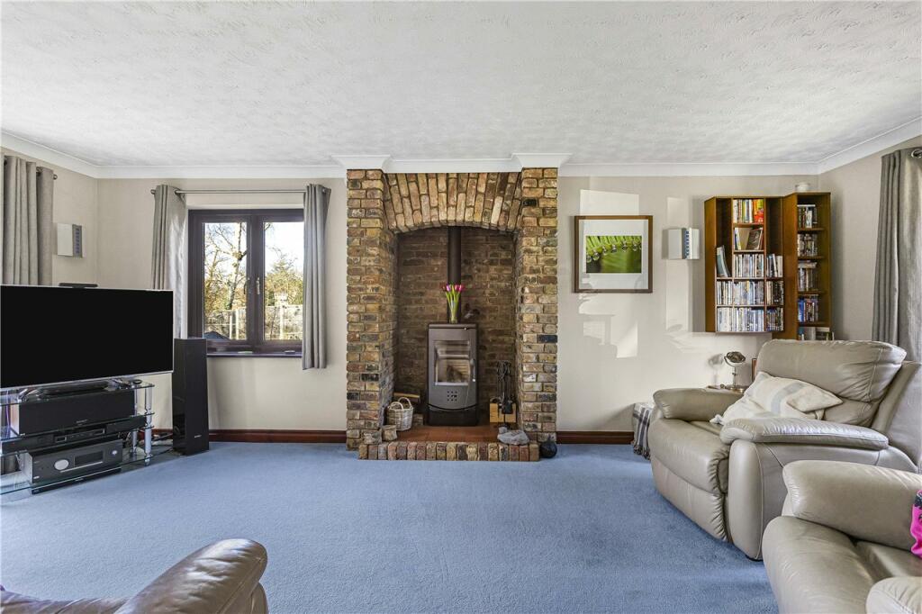 Additional image 5 of Cubitts Close, Digswell, Hertfordshire, AL6