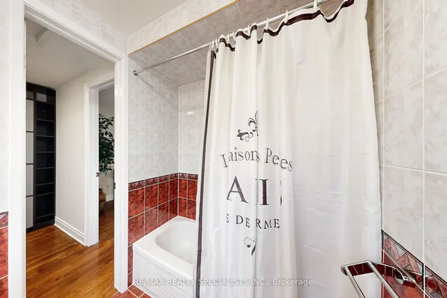 Additional image 27 of 39B Newington Cres