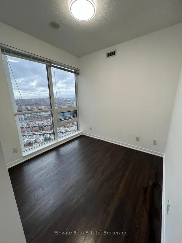 Additional image 8 of 51 East Liberty St Unit 2104