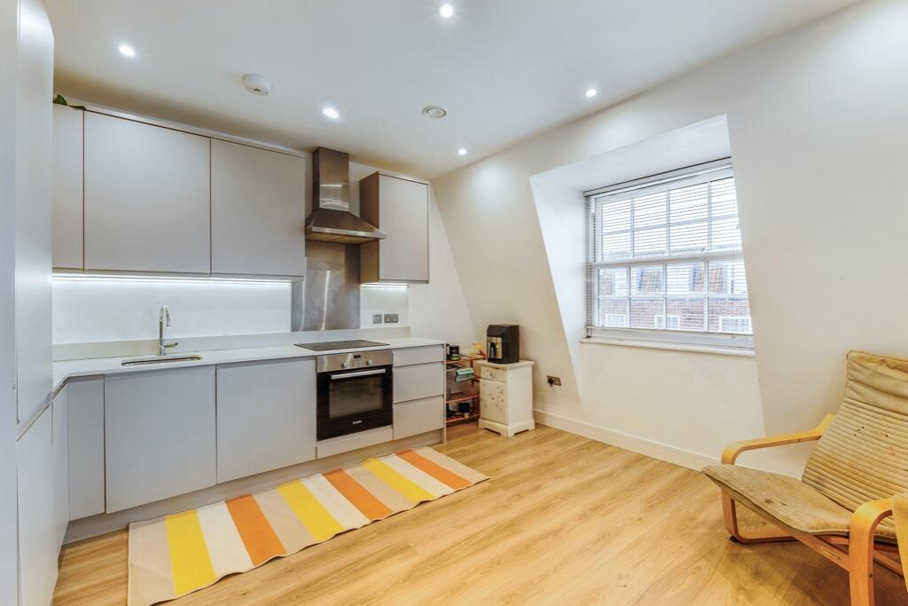 Additional image 9 of Stonehills, Welwyn Garden City, Hertfordshire, AL8