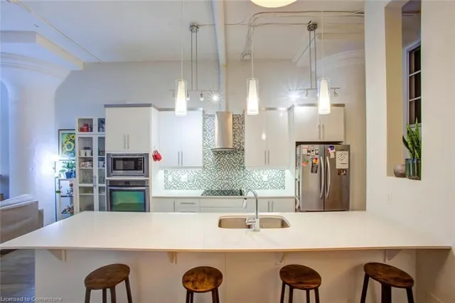 Additional image 17 of 112 Benton St Unit 101