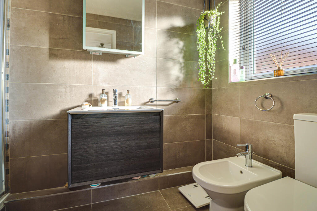 Additional image 14 of Armstrong Close, London Colney, St. Albans, AL2