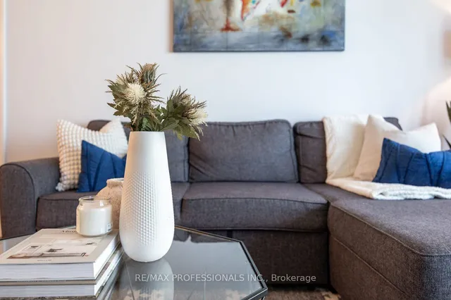 Additional image 14 of 58 Marine Parade Dr Unit 710