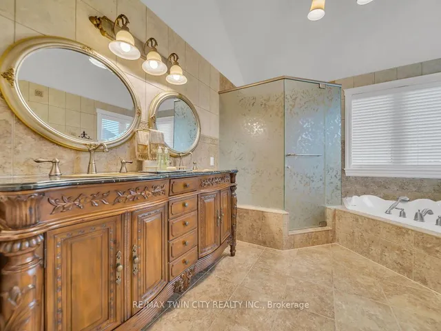 Additional image 18 of 26 Paddock Crt