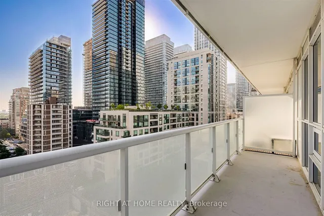 Additional image 27 of 101 Erskine Ave Unit 804