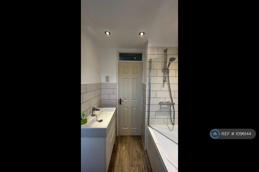 Additional image 9 of Springfields Road, Alcester, B49