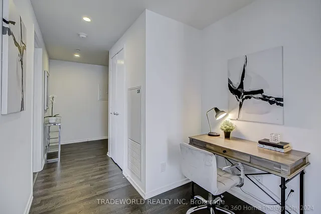 Additional image 11 of 1 Bloor St Unit 4909