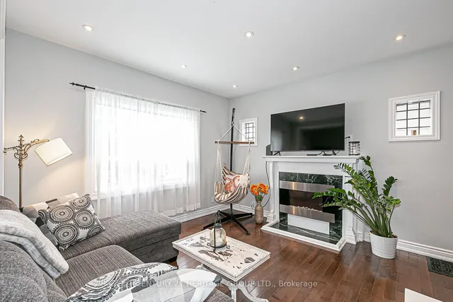 Additional image 4 of 97 Eileen Ave