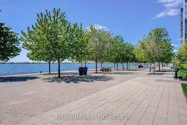 Additional image 37 of 39 Queens Quay Unit 101