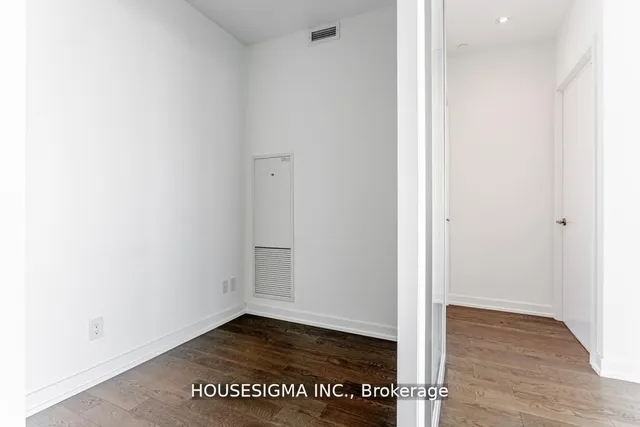 Additional image 13 of 185 Roehampton Ave Unit 3406