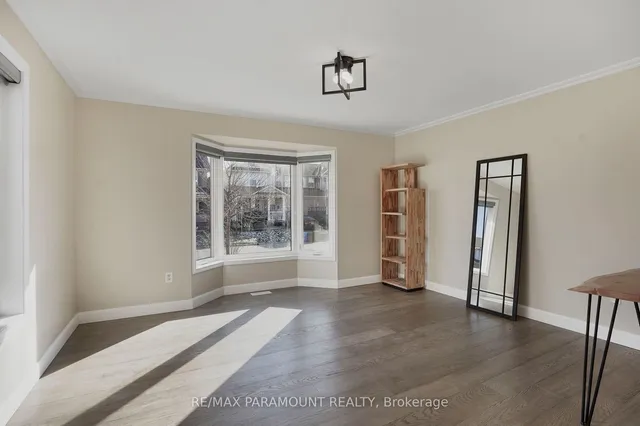 Additional image 11 of 1605 Gowling Terr