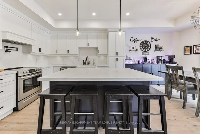 Additional image 5 of 36 Warwick Rd