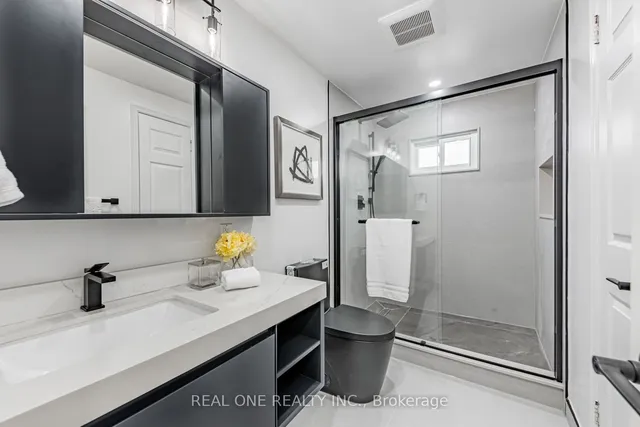 Additional image 27 of 32 Belinda Sq