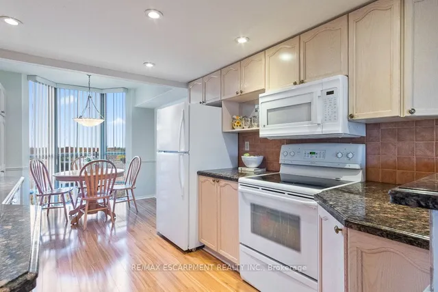 Additional image 13 of 5080 Pinedale Ave Unit 805