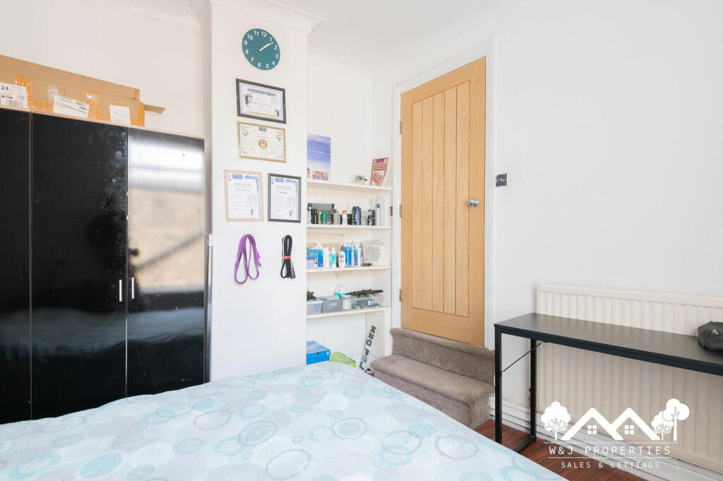 Additional image 17 of Blackburn Road, Darwen, BB3