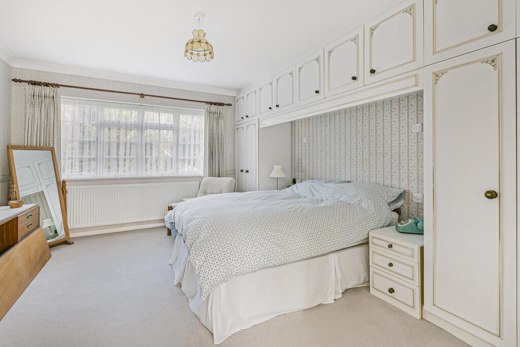 Additional image 11 of Badgers Walk, Tewin, AL6