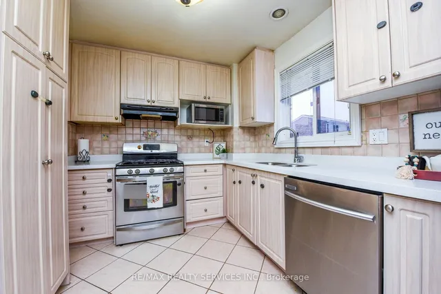 Additional image 7 of 70 Morley Cres Unit 70