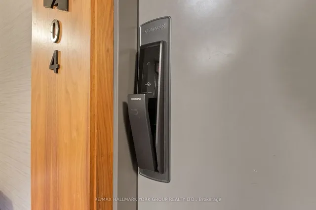 Additional image 4 of 10 York St Unit 1204