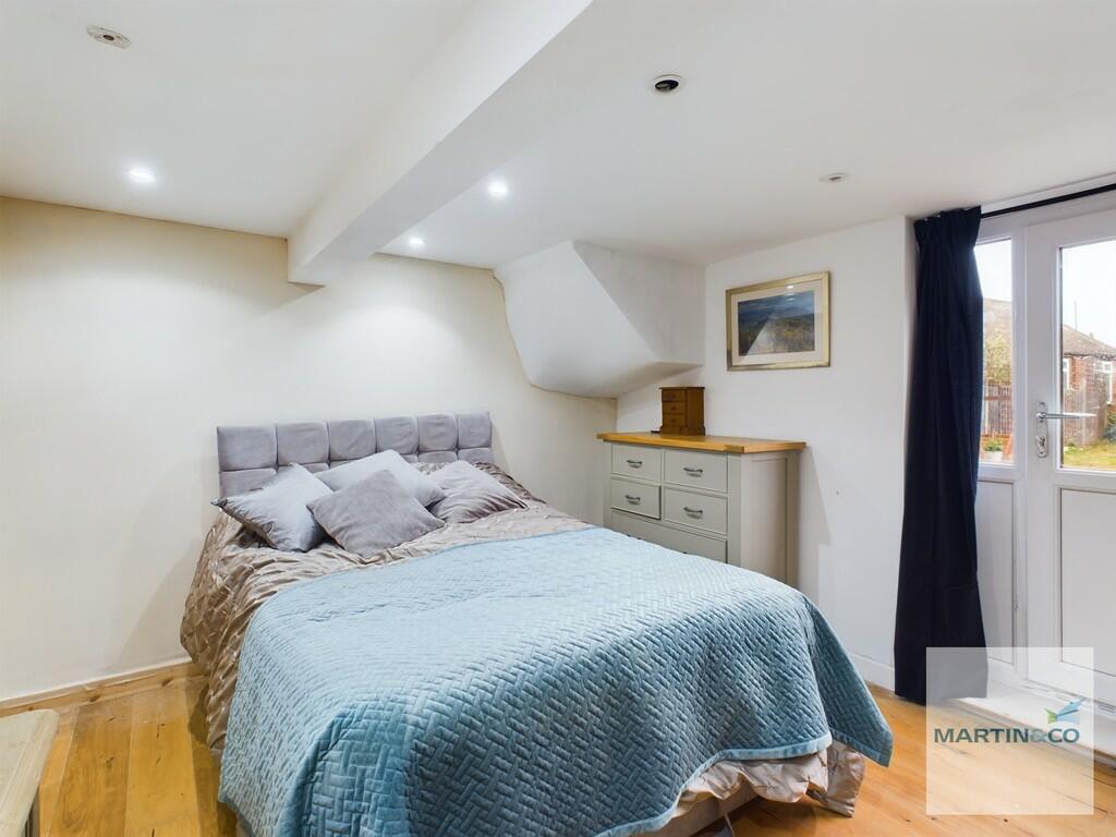 Additional image 14 of Smithy House