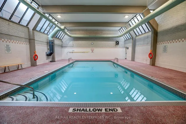 Additional image 18 of 4060 Lawrence Ave Unit 412