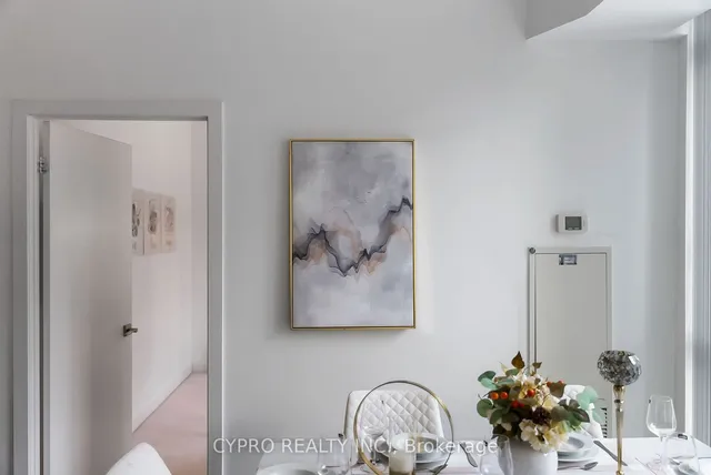 Additional image 9 of 770 BAY St Unit 601