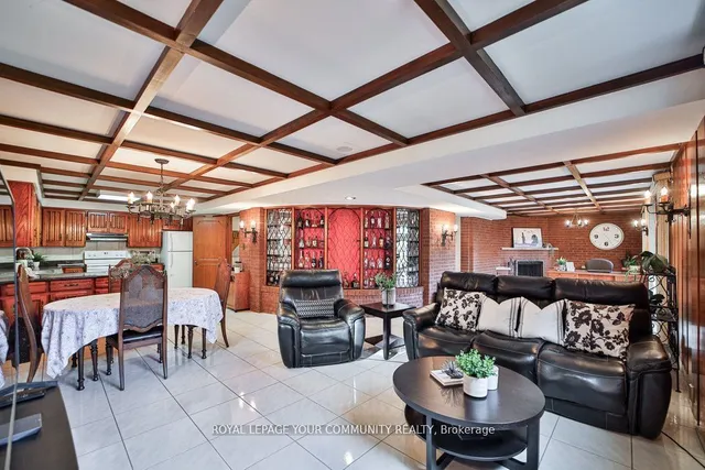 Additional image 30 of 21 Disan Crt