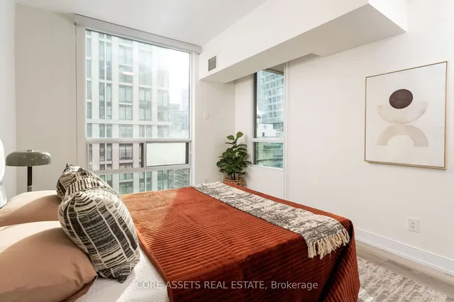 Additional image 11 of 88 Broadway Ave Unit 1004