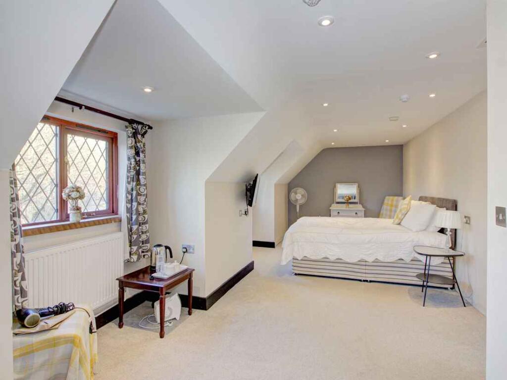 Additional image 12 of W-420747 - Stags Head Inn, Pound Lane, Yarlington, Wincanton BA9 8DG