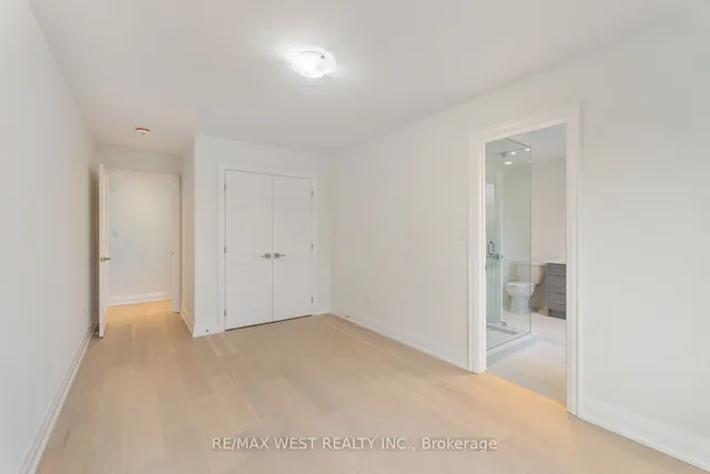 Additional image 29 of 1049 Greenwood Ave