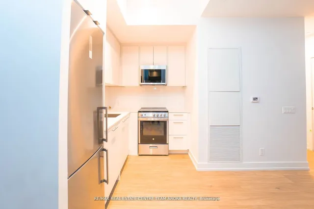 Additional image 8 of 225 veterans Dr Unit 1211