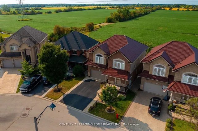 Additional image 39 of 60 Sundance Cres