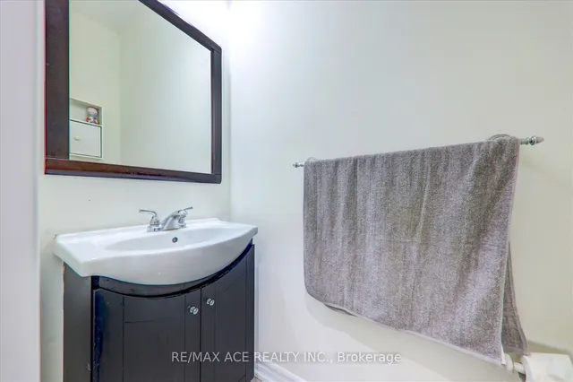 Additional image 15 of 51 Knowles Dr