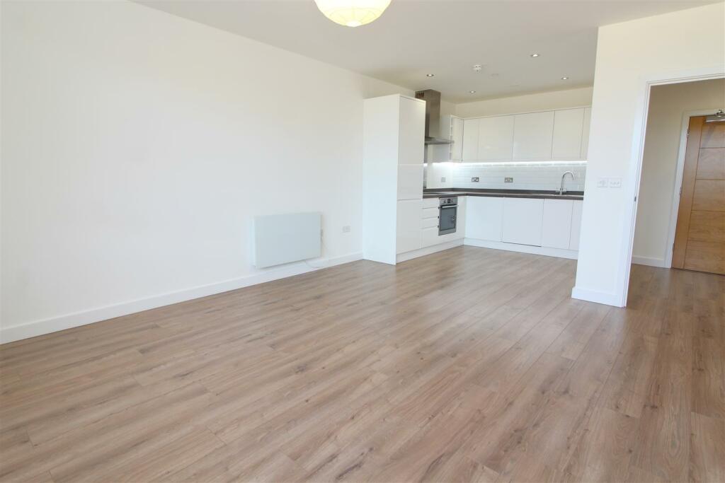 Additional image 3 of Porters House, Porters Wood, St Albans, Hertfordshire