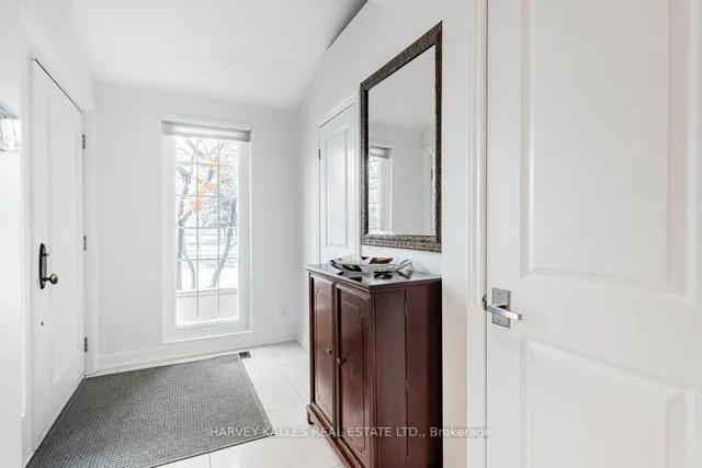 Additional image 4 of 144 Armour Blvd