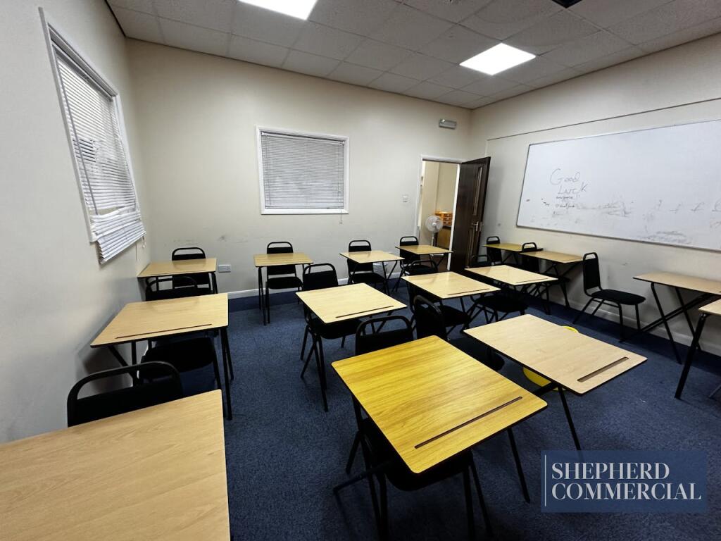 Additional image 20 of 3 & 5 Wharf House, Waterside, Solihull, B90 1UE