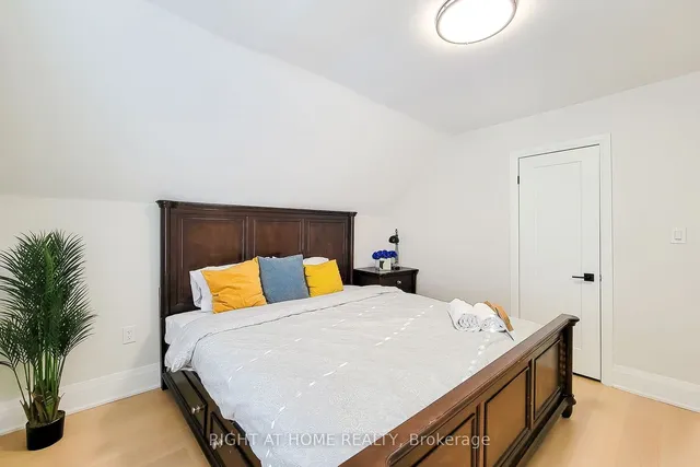 Additional image 30 of 25 Keith St