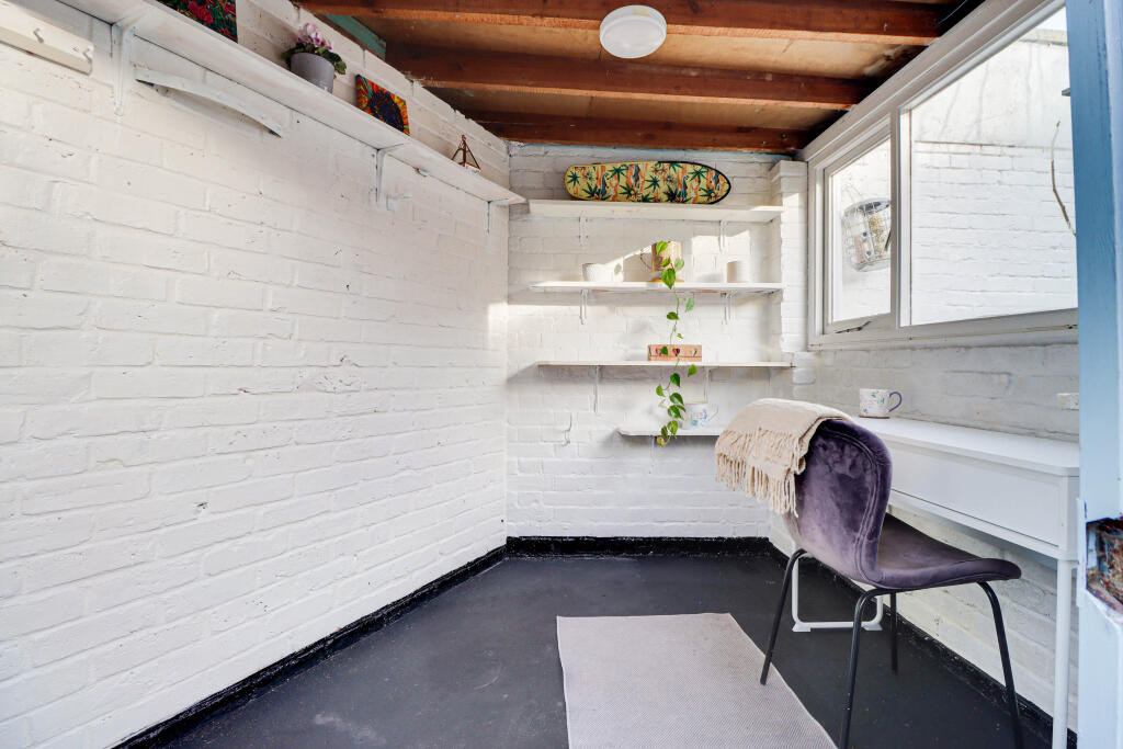 Additional image 12 of Cravells Road, Harpenden, Hertfordshire, AL5