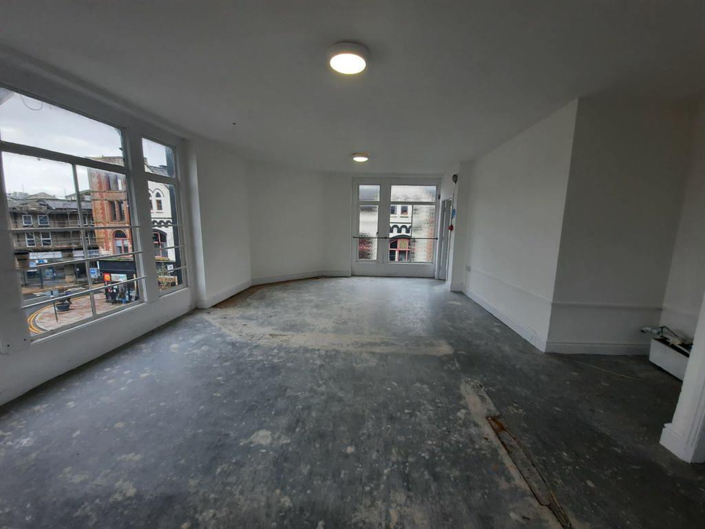 Additional image 4 of 117 St. James's Street, Burnley, Lancashire