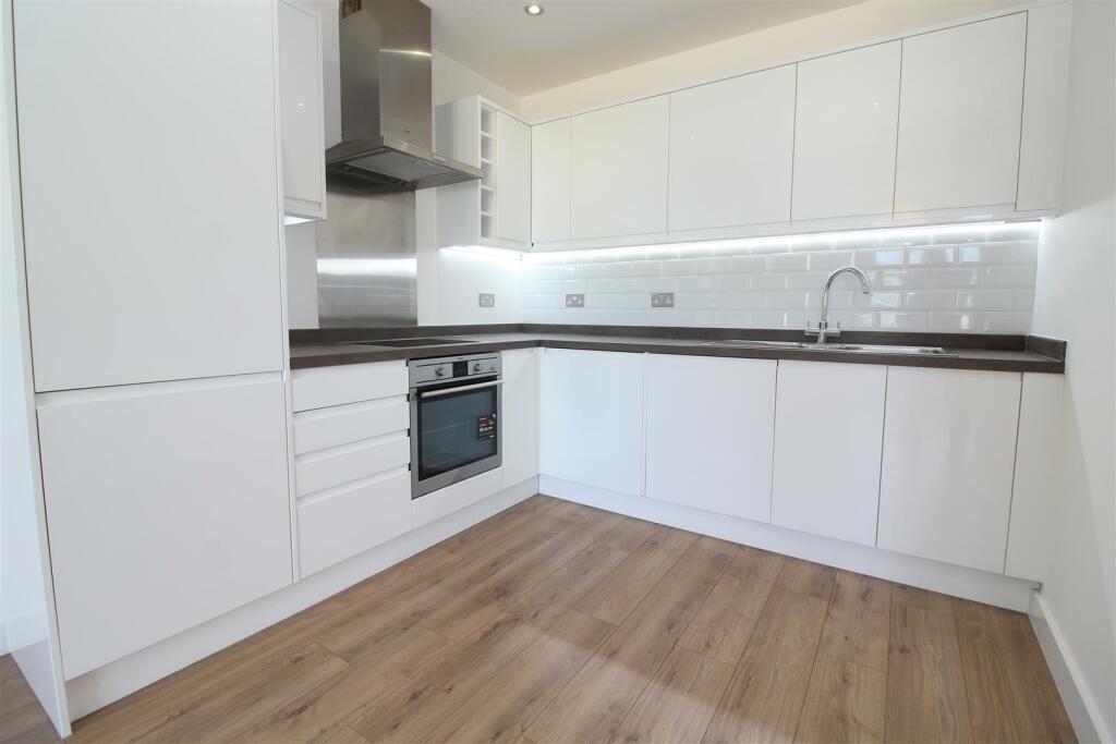 Additional image 10 of Porters House, Porters Wood, St Albans, Hertfordshire