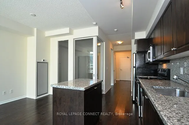 Additional image 12 of 215 Fort York Blvd Unit 703